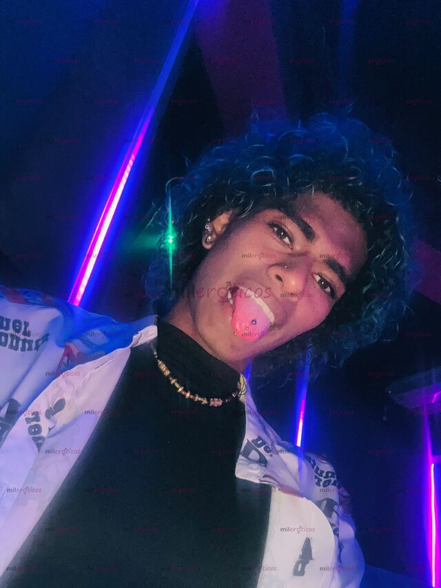 FOTOS DE CHICO FEMBOY SUMISO, ESTOY DE PASO EN CALI BUSCANDO COMPLACERTE Y GANAR.