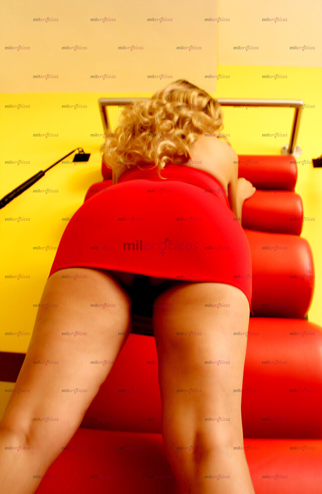 FOTOS DE DELICIOSA SCORT DE HERMOSO CULO PARADITO DISPONIBLE PARA TI