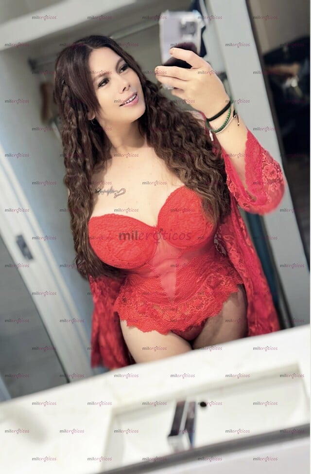 FOTOS DE LA MÁS FEMENINA DEL PORTAL, DE VISITA ACTIVA O PASIVA