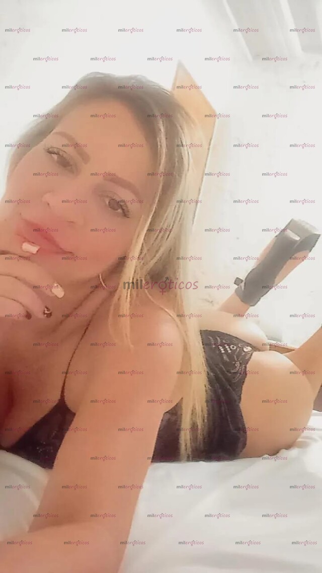 FOTOS DE RUBIA CALIENTE DESLECHADORA COMPLACIENTE MASAJISTA