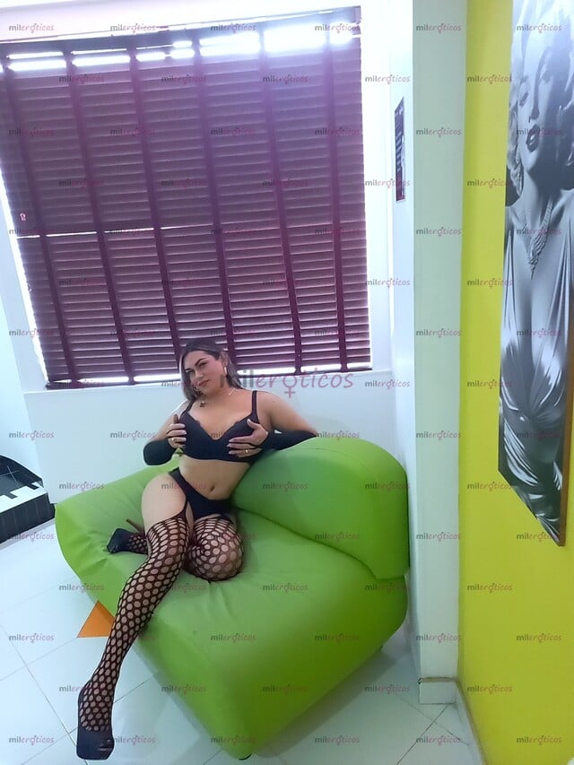 FOTOS DE EN TU VITRINA MUCHAS PERO REALES POCAS VEN Y VIVES LA ESPERIENCIA. 3243418771