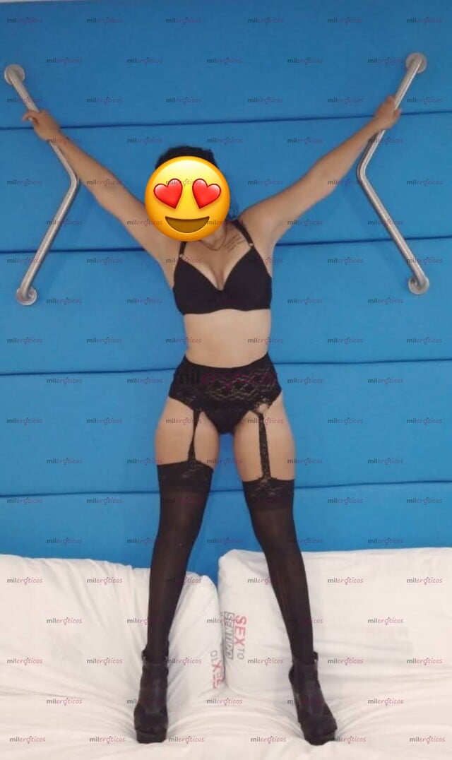 FOTOS DE TENGO UNAS RICAS NALGAS, REDONDITAS, APETECIBLES Y LISTAS PARA QUE LA DISFRUTES