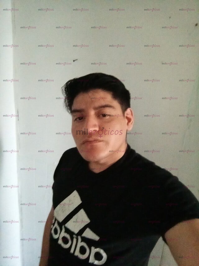 FOTOS DE SOY UN CHICO MUY CALIENTE VEN A PRIBAR LO MÁS RICO DE LA VIDA BBC