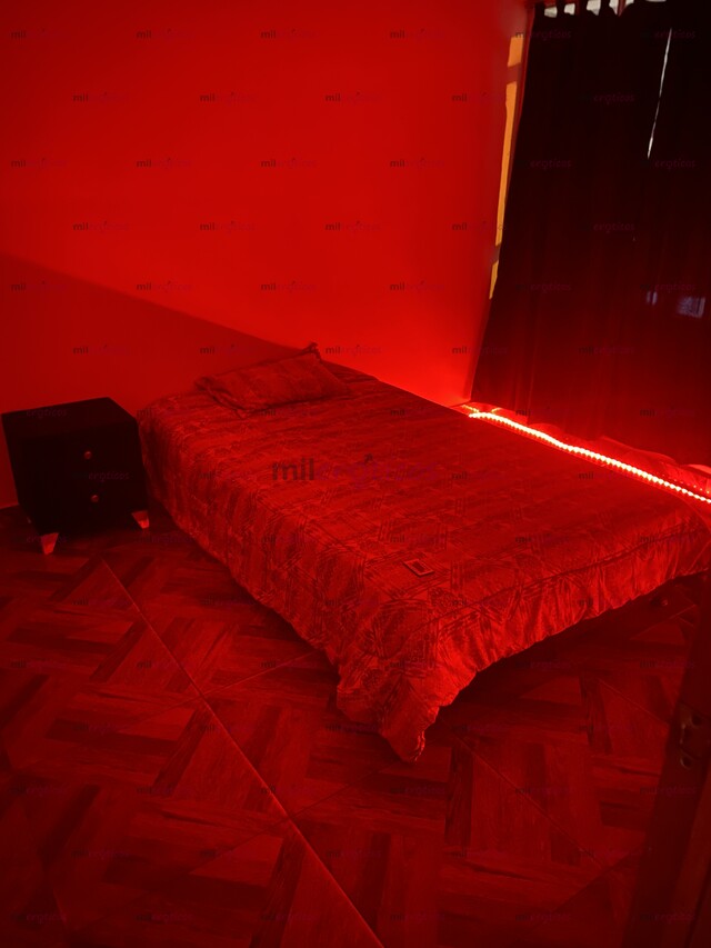 FOTOS DE HOLA NIÑAS OFREZCO LUGAR DISCRETO PARA TRABAJAR BUENAS GANANCIAS