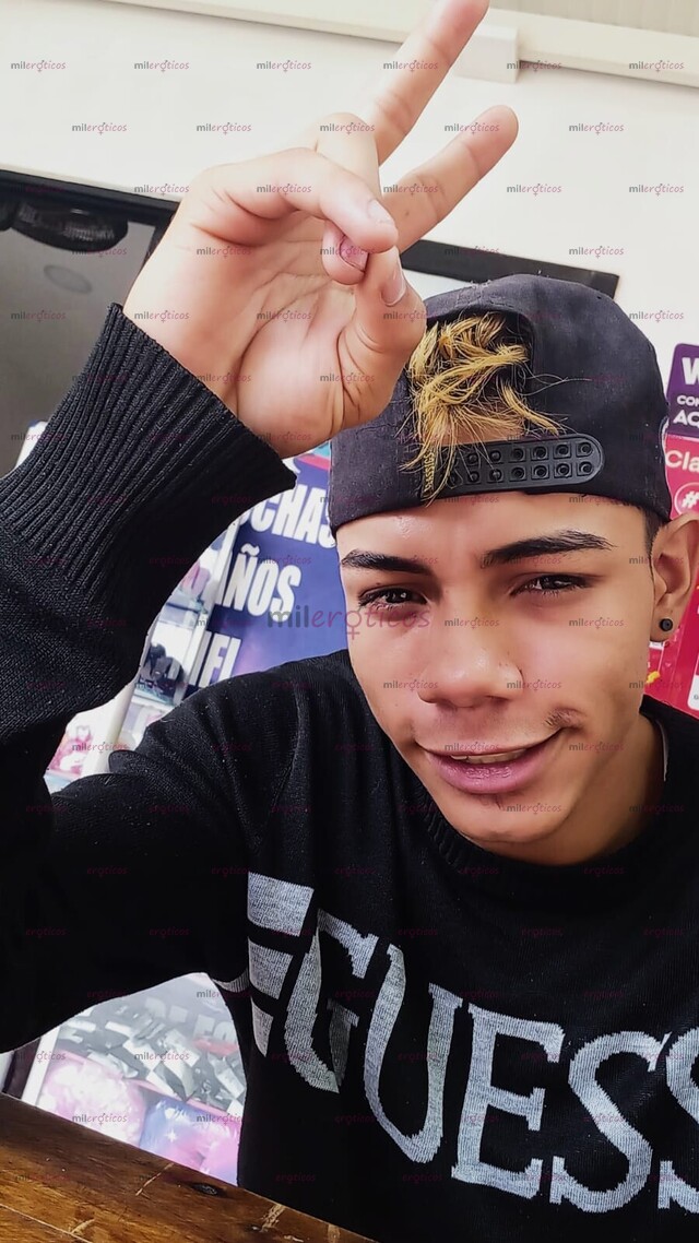 FOTOS DE ALEXIS MORENITO NUEVO EN LA CIUDAD DE SOACHA ACTIVO PARA COMPLACERTE