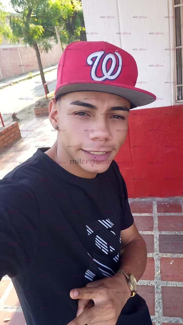 FOTOS DE ALEXIS MORENITO NUEVO EN LA CIUDAD DE SOACHA ACTIVO PARA COMPLACERTE