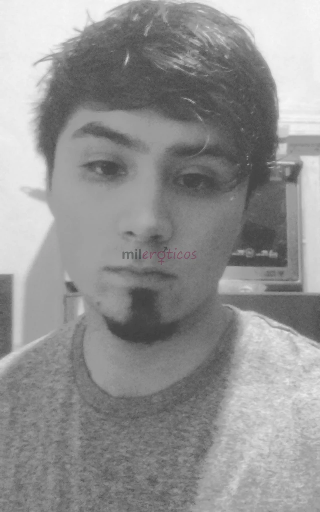 Hola realizo llamadas calientes a mujeres a cambio de dinero tambien hago salidas de acompanante a mujeres si te interesa hablame hablame y pasemos un...