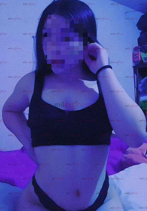 FOTOS DE MIRELLA DISFRUTA DE MIS EXITANTES GEMIDOS MIENTRAS ME LA METES BIEN DURO.