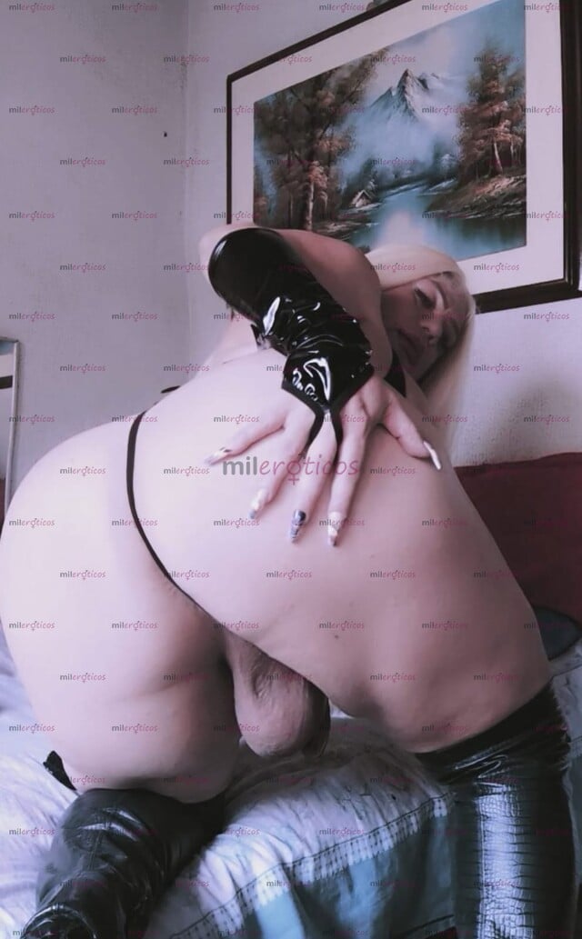 FOTOS DE EN BUSCA DE MACHOS HETEROS EMPOTRADORES QUE ROMPAN MI CULO Y PUEDA COMERSELO