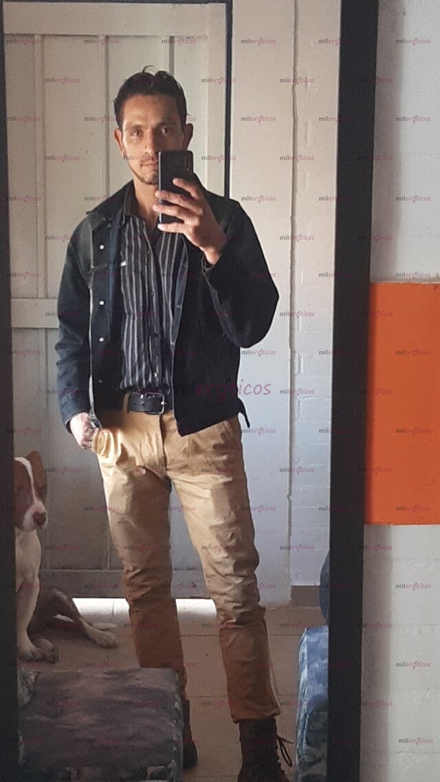 FOTOS DE HOMBRE MUY BIEN DOTADO OFREZCO SERVICIOS DE SCORT TRÍO HOMBRES Y MUJERES