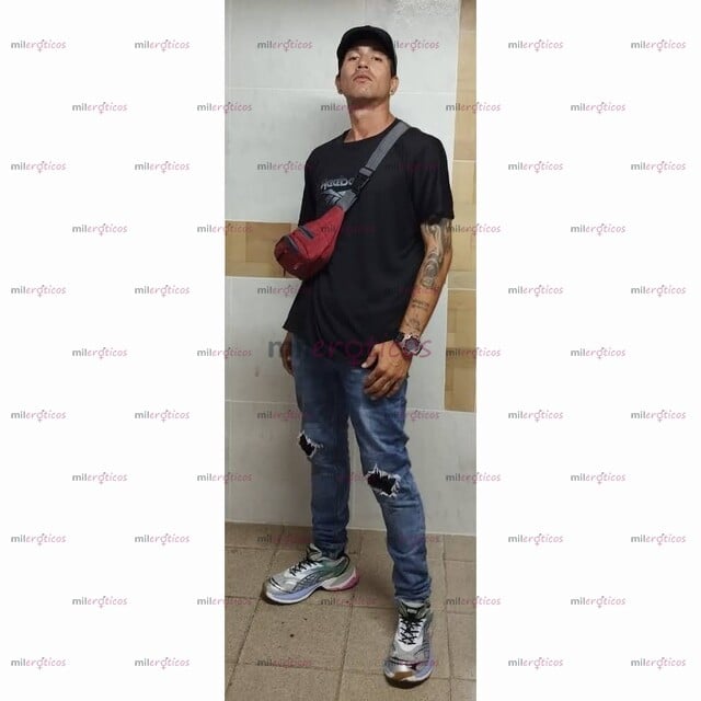 FOTOS DE MACHO CALEÑO ACTIVO ARRECHO LECHERO DOMINANTE CON BUENA VERGA DE PASO
