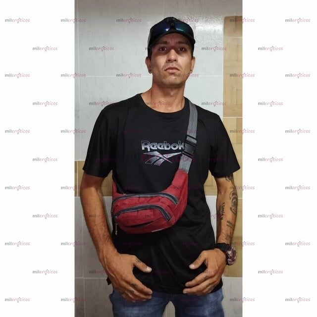 FOTOS DE MACHO CALEÑO ACTIVO ARRECHO LECHERO DOMINANTE CON BUENA VERGA DE PASO