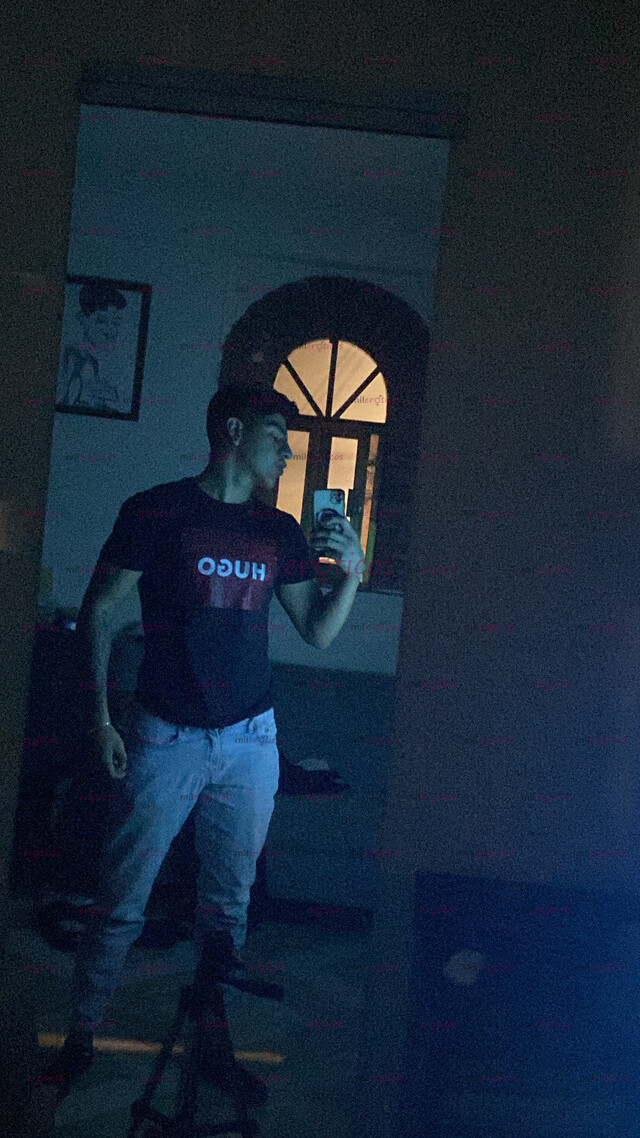 FOTOS DE CHICO DE 20, ALTO AMABLE, TE GUSTARÍA VER MÁS?