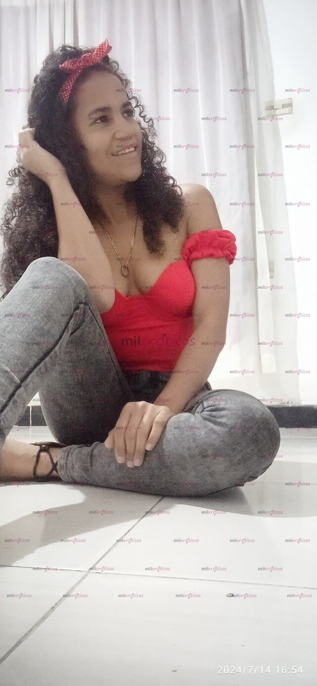 FOTOS DE HOLA SOY UNA CHICA NUEVA ME ENCANTARIA CONOCERTE SI GUSTAS