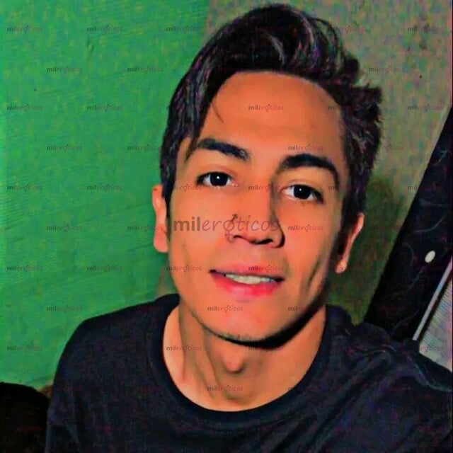 FOTOS DE FLACO TONIFICADO BUENA PRESENCIA COMPLACIENTE PARA TUS DESEOS SEXUALES