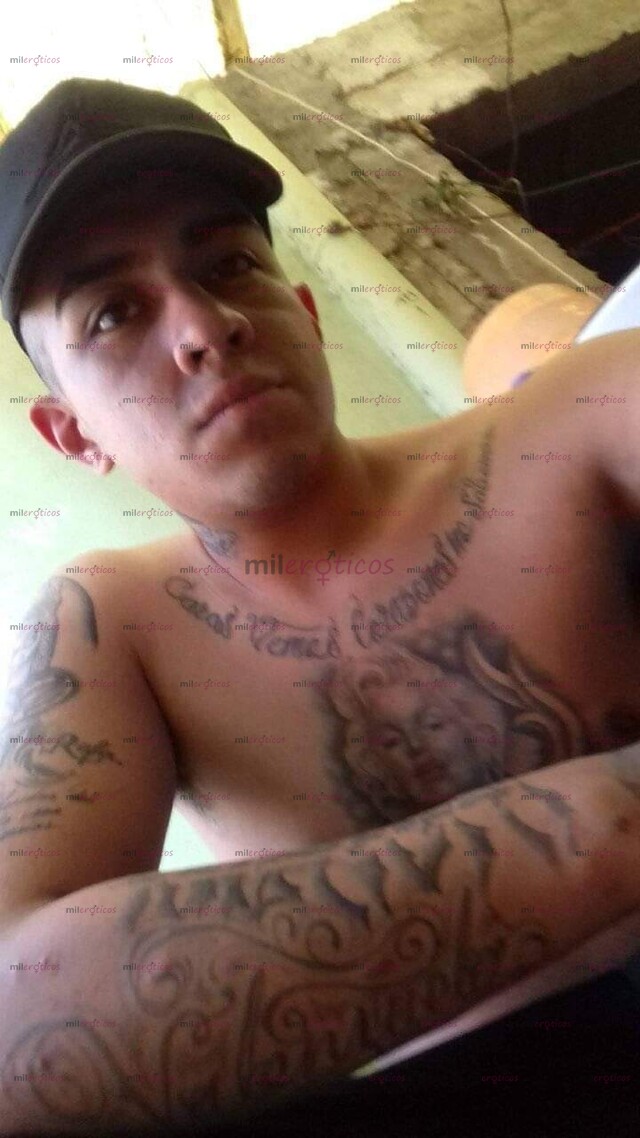 FOTOS DE CHICO COMPLACIENTE PARA PASAR UN MOMENTO DE PLACER