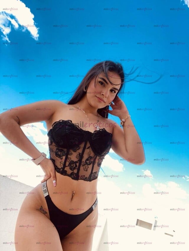 FOTOS DE HERMOSA COLOMBIANA,19 AÑOS FLAQUITA PETIT DISPONIBLE!! TRATO INCREÍBLE