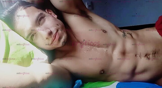 FOTOS DE TU NUEVO HOMBRE COMPLACIENTE MENTE ABIERTA DISPONIBLE BIEN MACHO