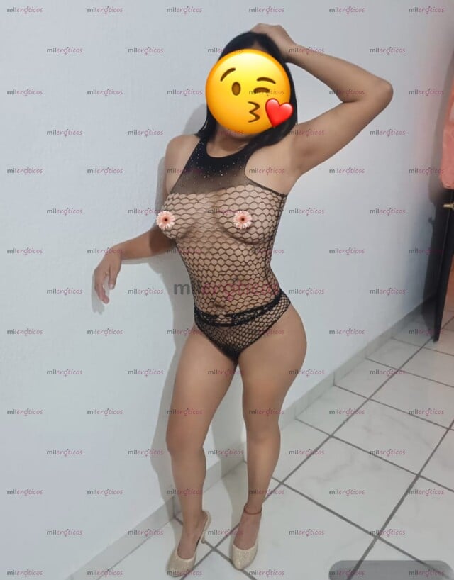 FOTOS DE VEN Y GOZA DE ESTA RICA VAGINA HUMEDA Y APRETADITA