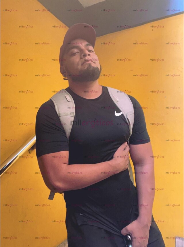 FOTOS DE CHACAL MORENO DISCRETO MAMADOR Y CACHONDO