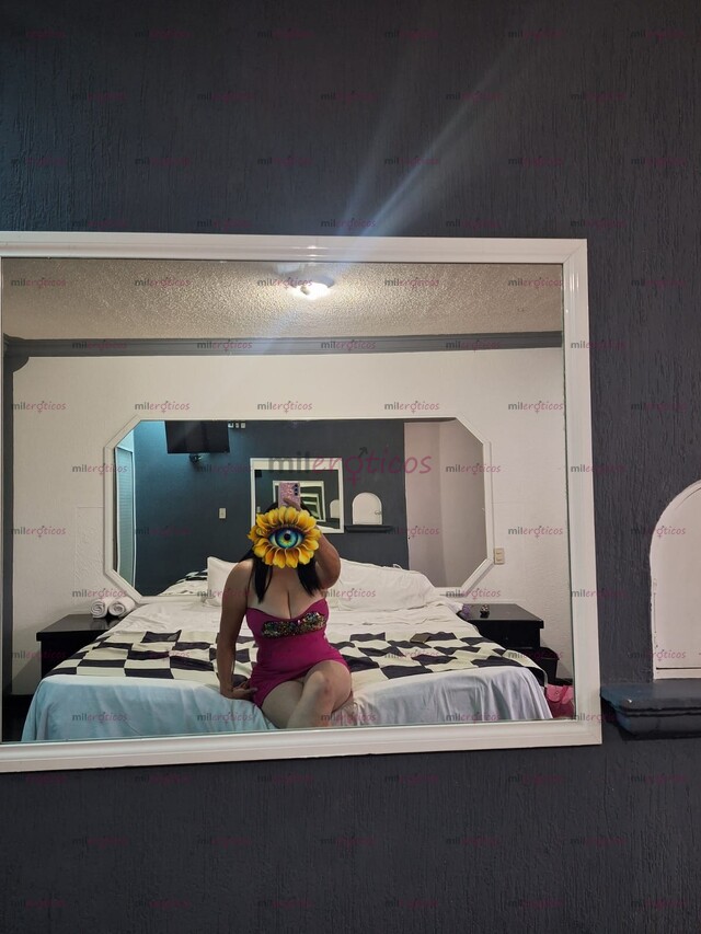 FOTOS DE CHICA CALIENTE NUEVA EN EL AMBIENTE , SOY MUY CALIENTE