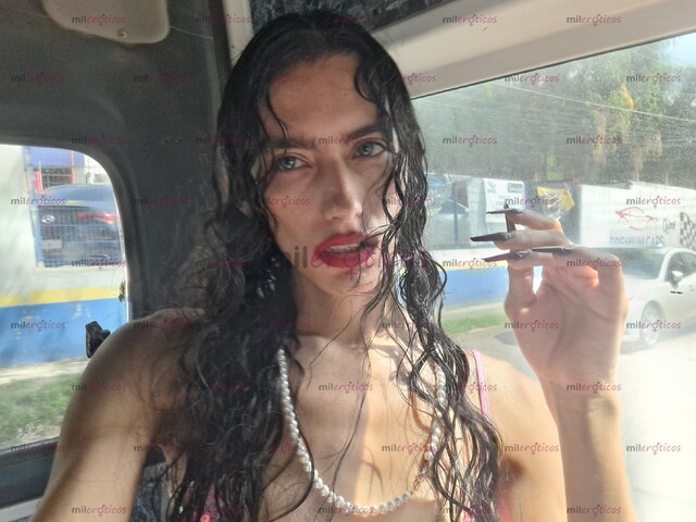 FOTOS DE QUIERO TU SEMEN. DAME LECHE. SOY UNA CHICA CON PENE GRANDE. SOY ACTIVA Y PASIVA.