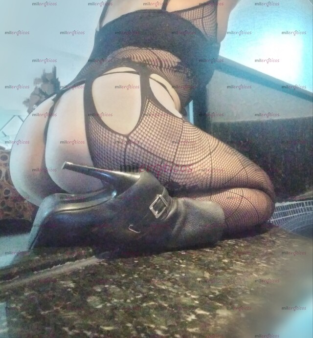 FOTOS DE SUMISA, COMPLACIENTE, MULTIORGÁSMICA Y APRETADITA