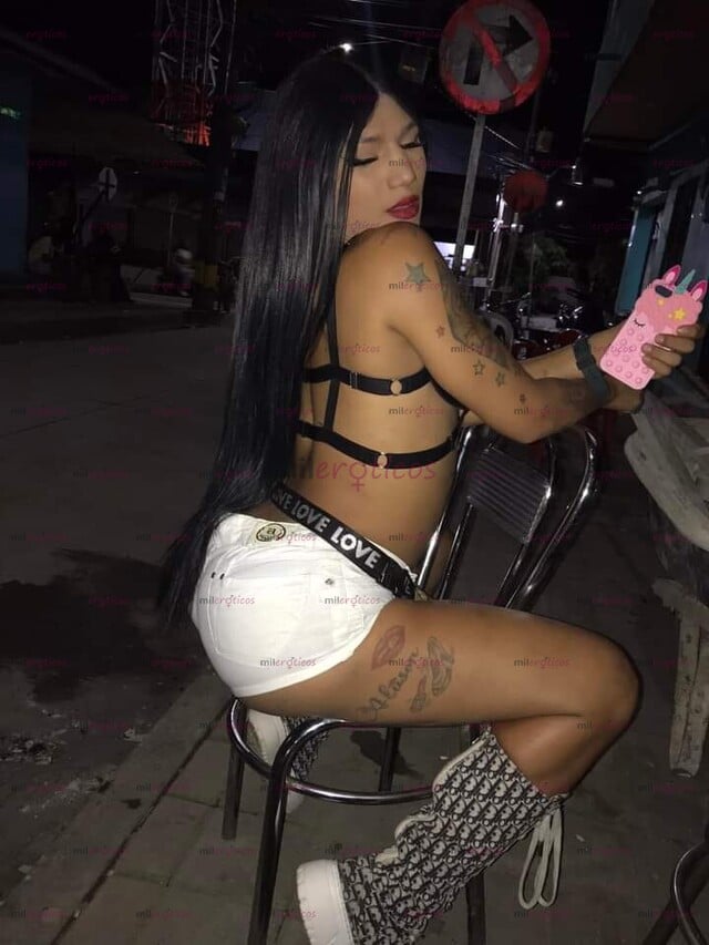 FOTOS DE DANNA PAISA RICA APRETADITA NUEVA EN LA CIUDAD CON GANAS DE COMPLACERTE