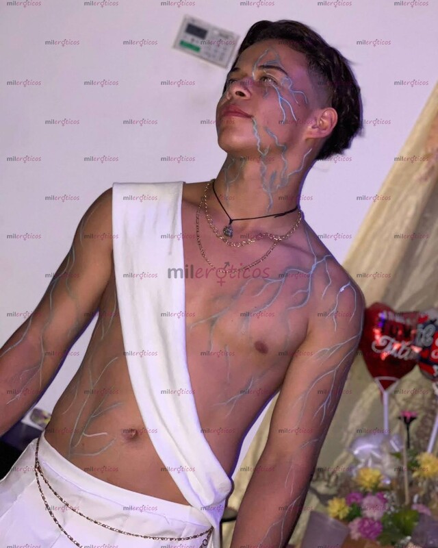 FOTOS DE CHICO PAISA DISPUESTO A TODOS Y DISFRUTAR AL MAXIMO