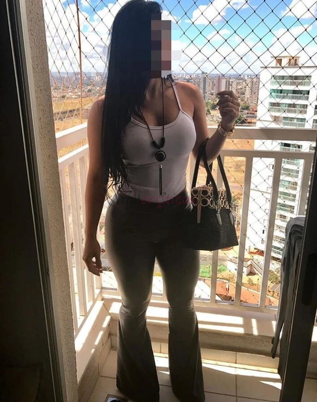 Ola nobres cavalheiros me chamo jordana sou uma mulher casada muito experiente envolvente bem cuidada e que adora viver bons momentos sou sigilosa e m...