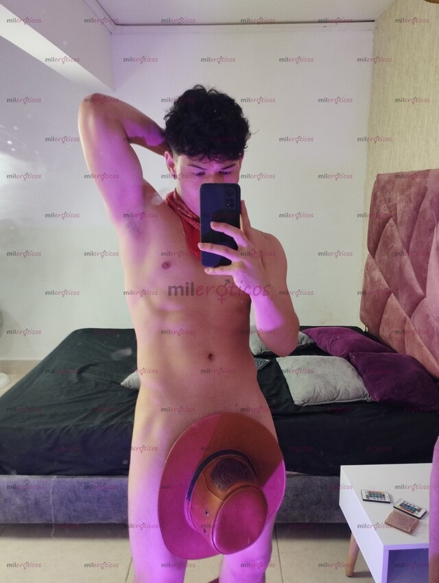 FOTOS DE CHICO PAISA DISPUESTO A TODOS Y DISFRUTAR AL MAXIMO