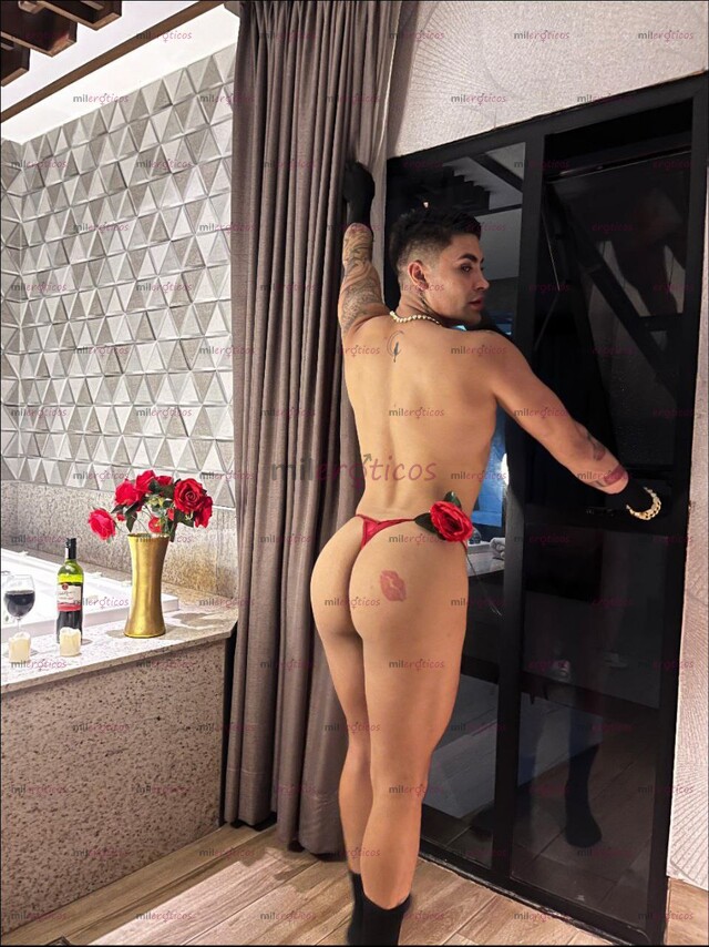 FOTOS DE CHICO SUMISO , DISCRETO , TE PONGO MI CULO EN LA CARA
