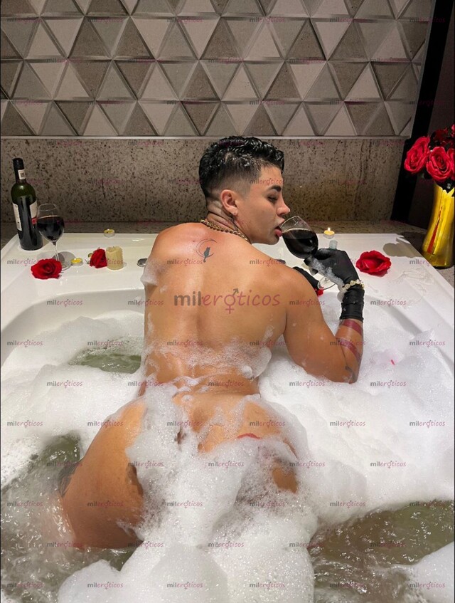 FOTOS DE CHICO SUMISO , DISCRETO , TE PONGO MI CULO EN LA CARA