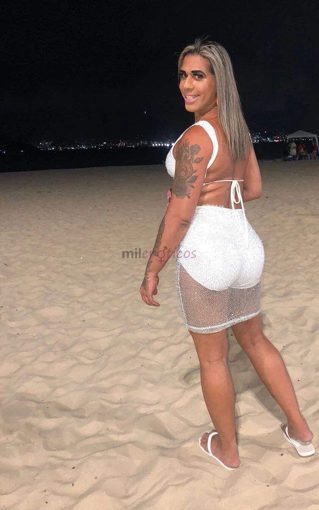 Sou a leandra uma gata top e safada atendo em meu local ou motel venha viver momentos incriveis comigo sou loira cuzinho guloso coxas definida e bum b...