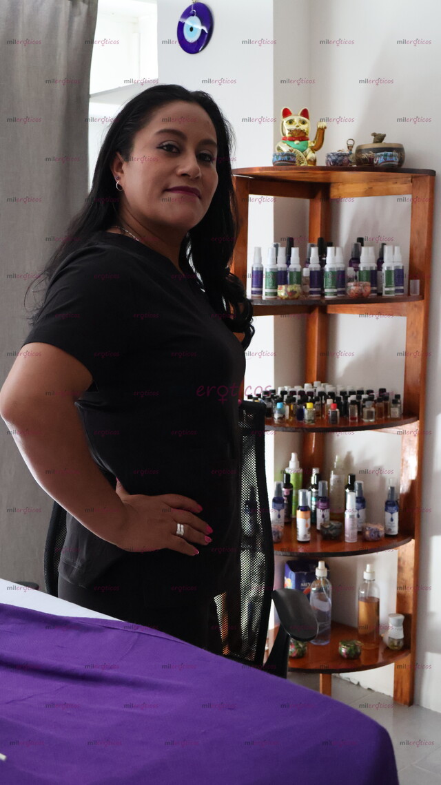 FOTOS DE MASAJE RELAJANTE POR MASAJISTA PROFESIONAL (MASAJES WENDY)