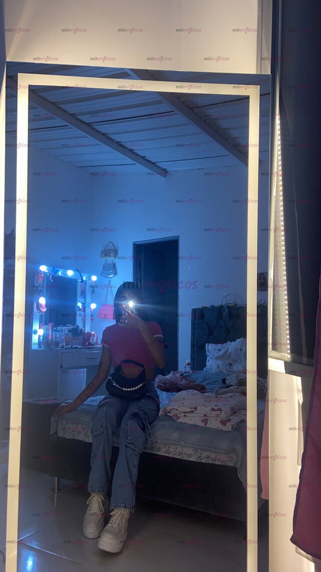 FOTOS DE NIÑA TRANS HERMOSA, CON CARITA ANGELICAL DISPUESTA A COMPLACER