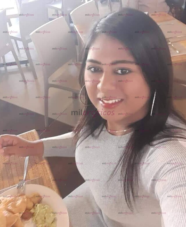 FOTOS DE CATALINA CHICA DE 25 AÑOS CALIENTE Y CACHONDA