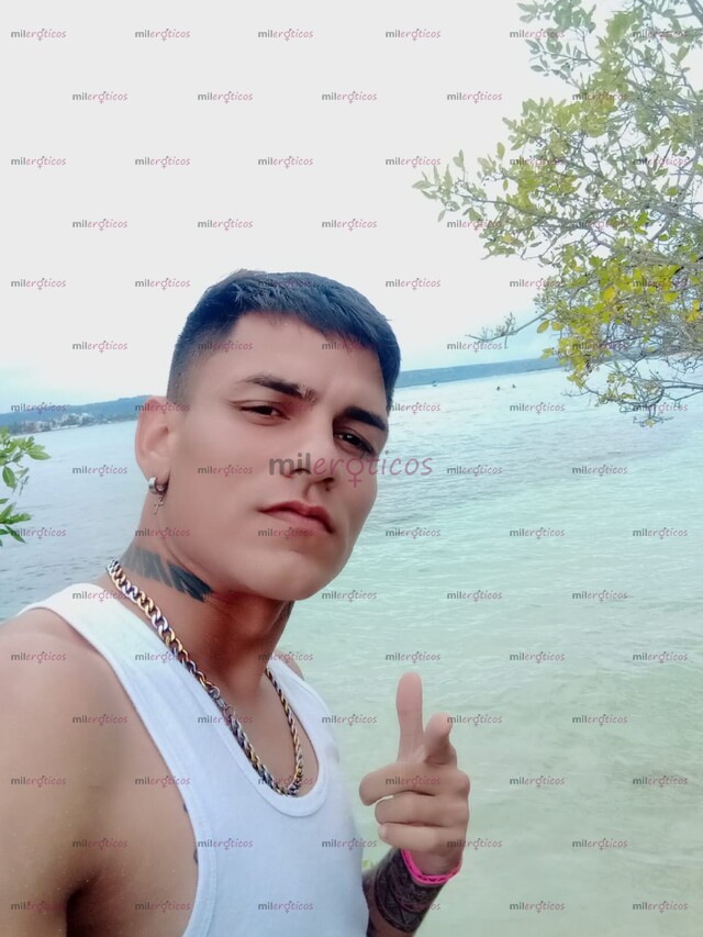 FOTOS DE VERSÁTIL MÁS ACTIVO FULL LECHERO COMPLACIENTE DOMINANTE