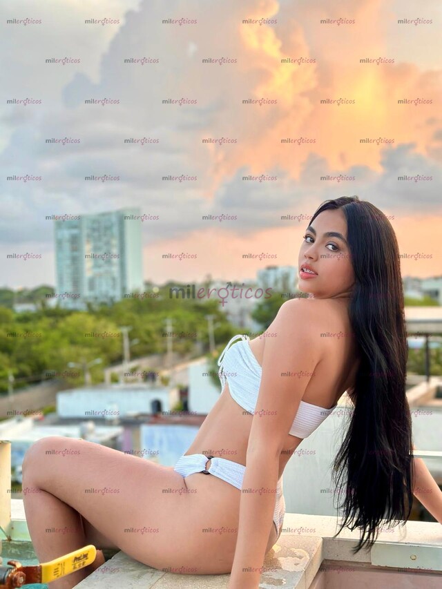 FOTOS DE BRINCO COMO UNA PROFESIONAL, SOY SUPER CALIENTE Y ME DEJO GUIAR. VAGINA CHIQUITA