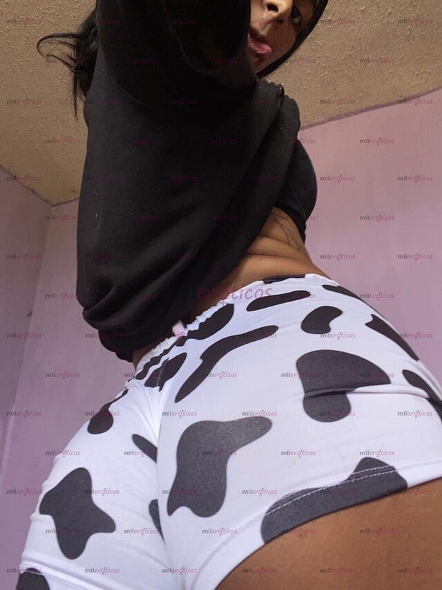 FOTOS DE SOY EMMA TU PUTITA CULONA DISPUESTA A TODO Y SACARTE TODA LA LECHITA