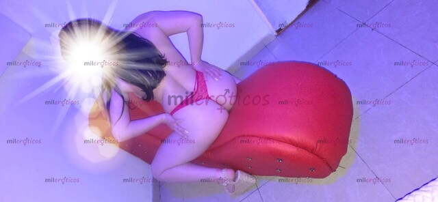 FOTOS DE JOVEN TIERNA CARIÑOSA Y DE PIEL BLANCA 21 AÑOS