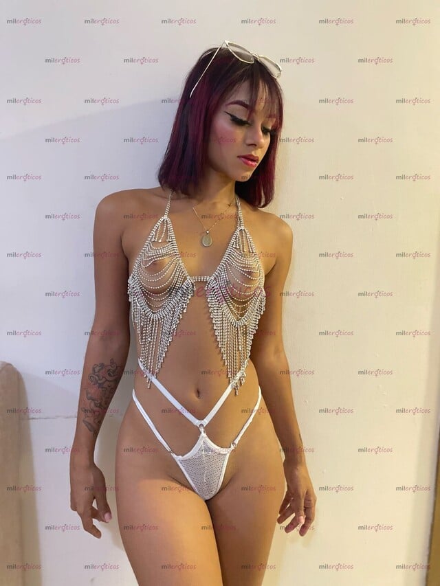FOTOS DE FLACA TRIGUEÑA CULONA EXTRECHITA DISPONIBLE EN LA CIUDAD