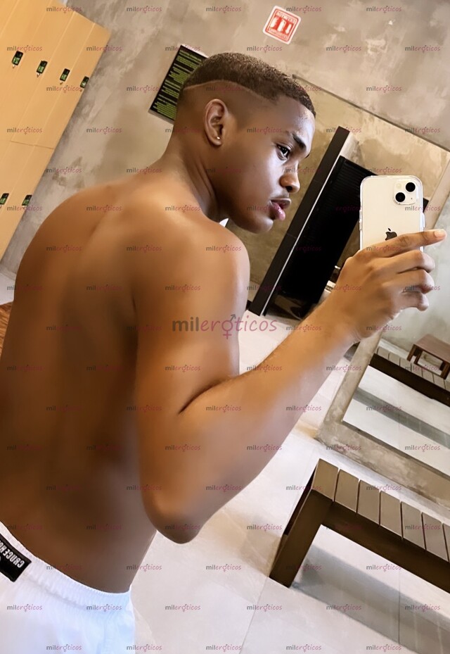 FOTOS DE ¡POCOS DÍAS! MULATO COLOMBIANO DE 20 AÑOS CON 24 CM DE VERGA DISPONIBLE EN QRO