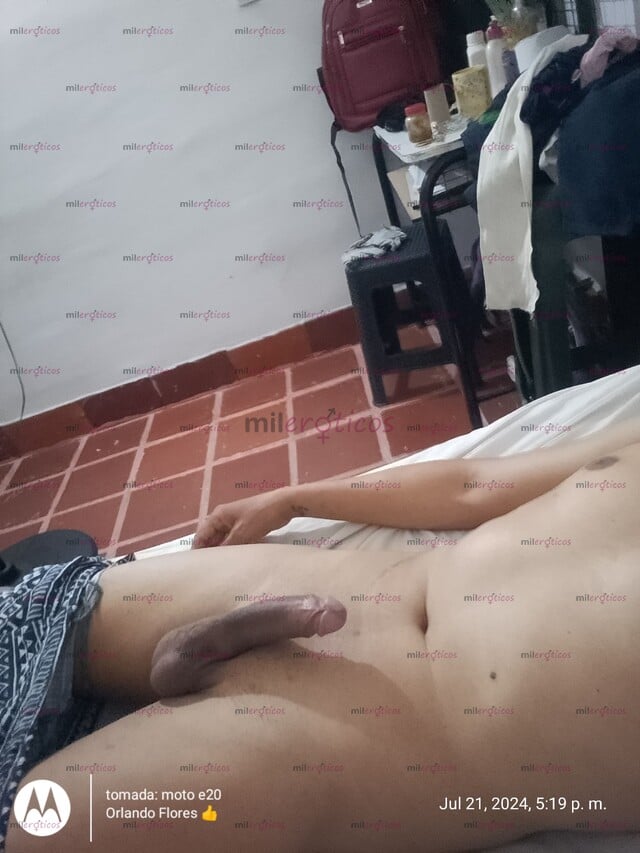 FOTOS DE HOLA SOY CAMILO JOVEN FLACO DISPUESTO A COMPLACER A AQUELLAS MUJERES QUE DECEN