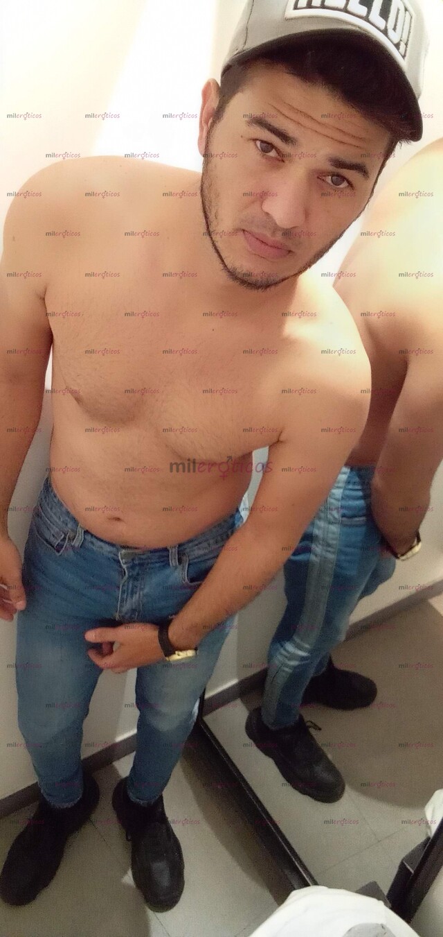 FOTOS DE VENEZOLANO BI SERIO, DISCRETO Y COMPLACIENTE.