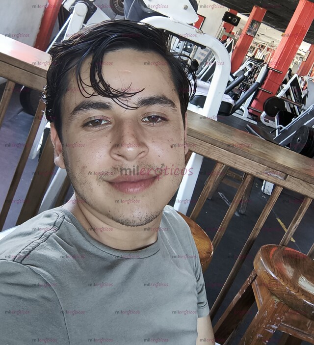 FOTOS DE SOY UN CHICO PASIVO, SENCILLO Y AMABLE, ARMEMOS UN PLAN Y CONOZCÁMONOS, !!!!