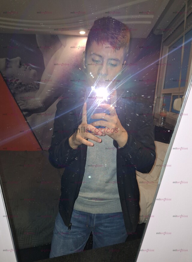 FOTOS DE 700 LA HORA PROMO. PUTITO PASIVO DE 23 AÑOS CON GANAS DE MAMAR UNA RICA VERGA.