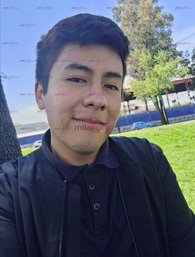 FOTOS DE 700 LA HORA PROMO. PUTITO PASIVO DE 23 AÑOS CON GANAS DE MAMAR UNA RICA VERGA.