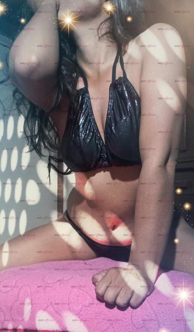 FOTOS DE SABRINA,SEXY Y EXTROVERTIDA JUEGO EROTICO VIRTUAL