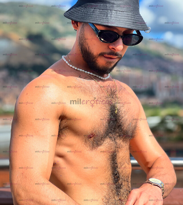 FOTOS DE ARON ACTIVO DOMINANTE Y COMPLACIENTE POCOS DÍAS